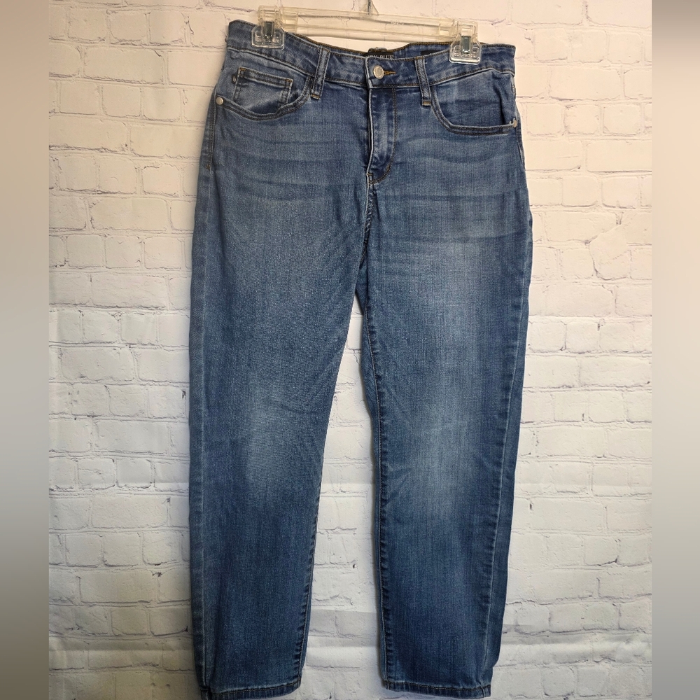 Judy Blue /  Abbey Relaxed Fit Blue Denim Jeans - Picture 2 of 8